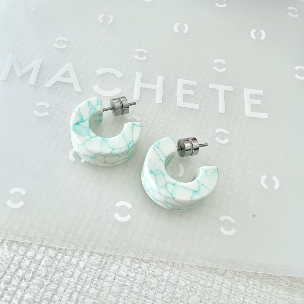 ⭐️Machete | Muse Hoops | Minted Porcelain
